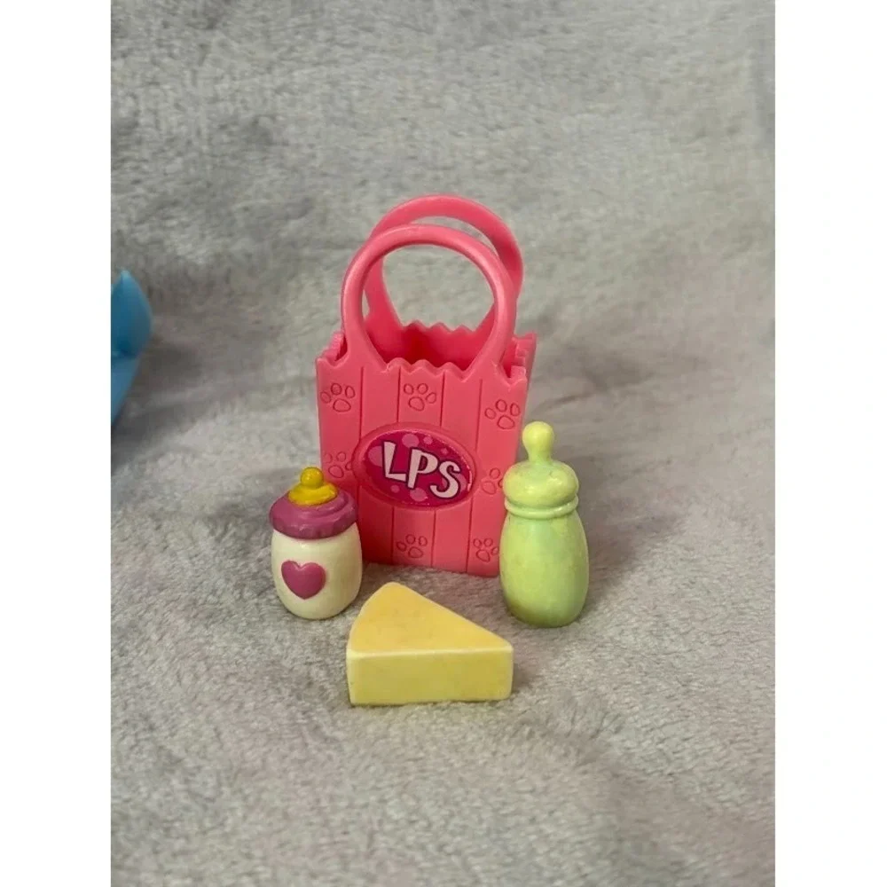 Littlest Pet Shop Ocean Animals‎ Lot of 4 LPS Fish Narwhal + Accessories